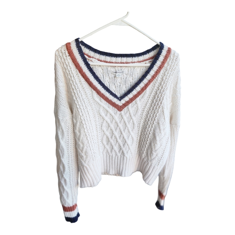 American Eagle sweater new with tag size L